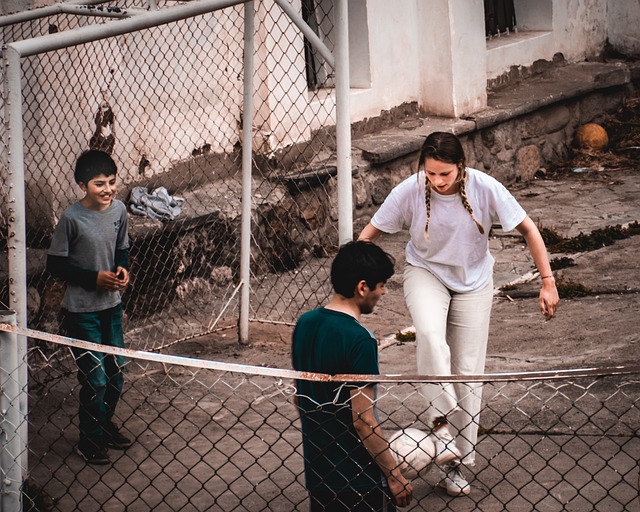 绩的同时 绩的同时